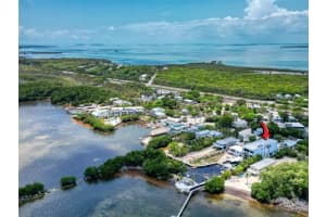 16 Seaside Ave, Islamorada