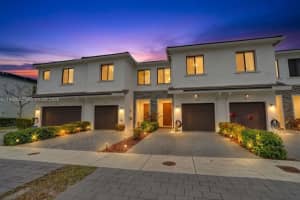 10945 Sw 235th Ln, Homestead