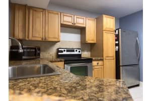 8901 Wiles Rd 103, Coral Springs