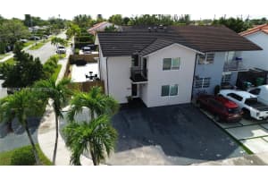 9404 Sw 8th Ter 9404, Miami 9404 Sw 8th Ter 9404, Miami