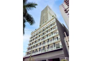 229 Sw 9th St 202, Miami