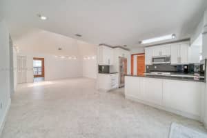 7320 Sw 100th Ct, Miami