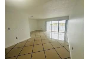 9351 Fontainebleau Blvd B409, Miami