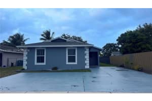 3211 Nw 191st St, Miami Gardens
