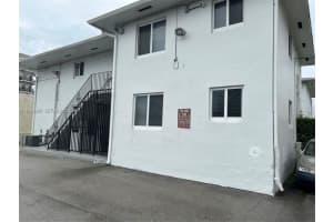 35 Sw 21st Ave 4, Miami