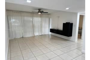 1910 Sw 17th Ave 4, Miami