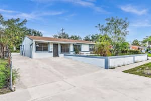 7041 Raleigh St B, Hollywood