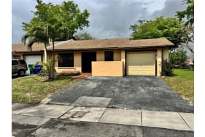 9291 E Fern Ln, Miramar