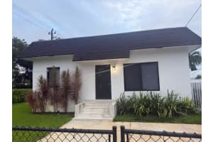 1800 Nw 18th Ter 1, Miami