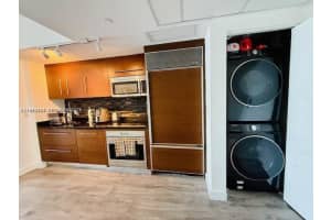 475 Brickell Ave 4910, Miami