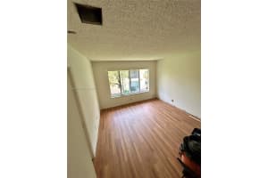 3282 Nw 102nd Ter 204-e, Coral Springs