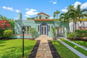 1209 La Mancha Avenue, Coral Gables
