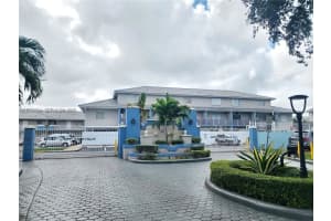 8360 Nw 103rd St 204e, Hialeah Gardens