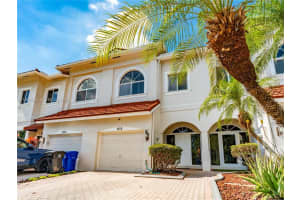 835 Ne 17th Way 835, Fort Lauderdale