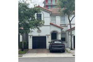 7831 Nw 107th Ct, Doral
