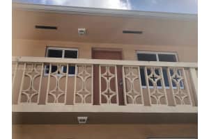 1151 W 28th St 9, Hialeah