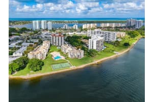 364 Golfview Road 505, North Palm Beach