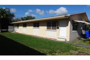 2212 Johnson St 2212, Hollywood