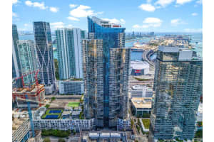 851 Ne 1st Ave 1205, Miami