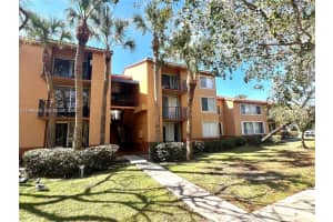 10741 Cleary Blvd 204, Plantation