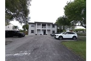 14140 Ne 2 Ct 2, Miami