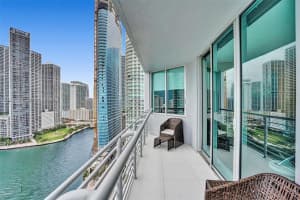 325 S Biscayne Blvd 2519, Miami