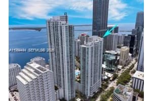 951 Brickell Ave 3002, Miami