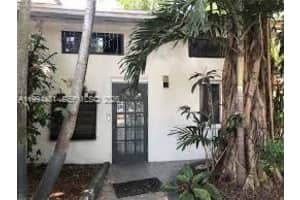 2231 Sw 57th Ct, Miami