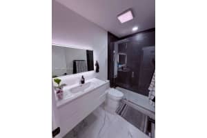 12840 Sw 43rd Dr 274-b, Miami