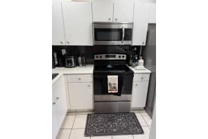 5755 Nw 115th Ct 107, Doral