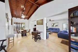2834 Sw 33rd Ave, Miami
