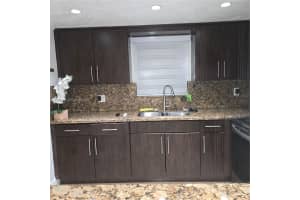 9371 Fontainebleau Blvd I235, Miami 9371 Fontainebleau Blvd I235, Miami