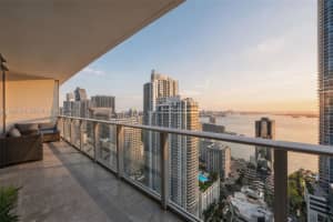 1010 Brickell Av 4203, Miami