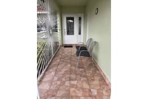 5852 Sw 147th Pl, Miami