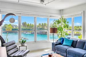 9102 W Bay Harbor Dr 3-c, Bay Harbor Islands