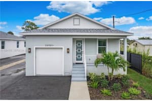 26961 N Riverside Dr, Bonita Springs