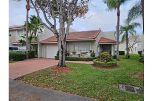 4523 Nw 98th Ave 4523, Doral