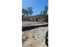 1207 Ramus St East, Lehigh Acres