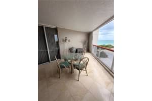 6767 Collins Ave 504, Miami Beach