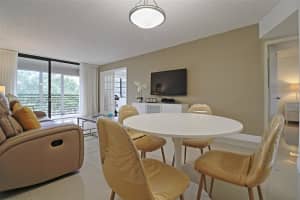 1100 Colony Point Cir 419, Pembroke Pines