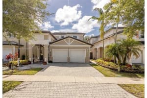 385 Ne 36th Ave Rd, Homestead