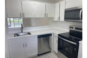 3199 Foxcroft Rd 110, Miramar