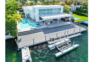 1055 Stillwater Dr, Miami Beach
