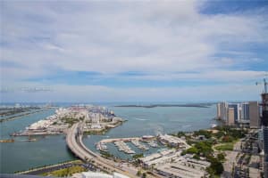 888 Biscayne Blvd 5207, Miami