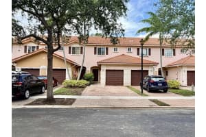 5747 Isles Cir 5747, Tamarac