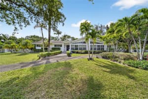12330 Pine Needle Ln, Pinecrest