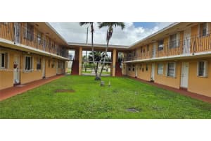 3800 Sw 102nd Ave 108, Miami