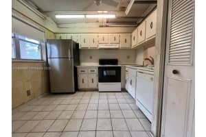 8810 W Mcnab Rd 204, Tamarac