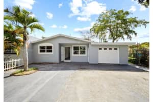816 N Golf Dr 0, Hollywood
