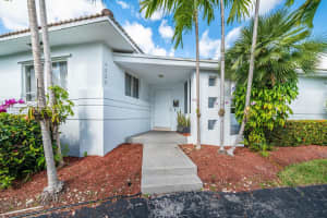 , Bay Harbor Islands